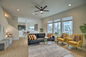 Downtown Houston Townhome with Balcony and Yard!